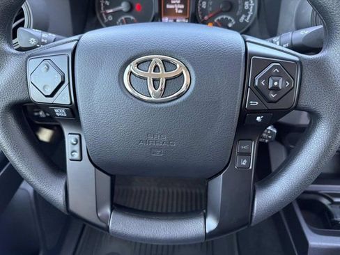 Certified 2023 Toyota Tacoma SR AWD/4WD image 22