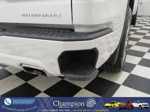 Used 2024 GMC Sierra 1500 Denali AWD/4WD image 18