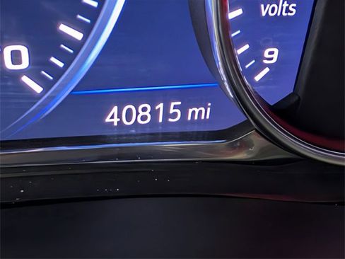 Certified 2023 Chevrolet Traverse Premier w/ Redline Edition image 20