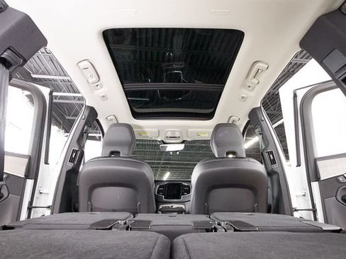 Certified 2024 Volvo XC90 T8 Ultimate w/ Protection Package AWD/4WD image 29