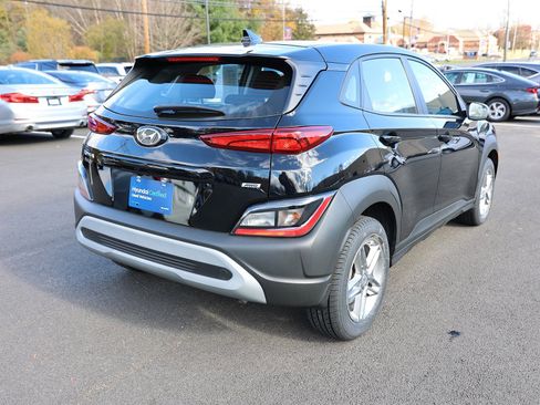 Certified 2023 Hyundai Kona SE image 7