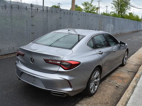 Used 2023 Acura TLX w/ Technology Package FWD image 5