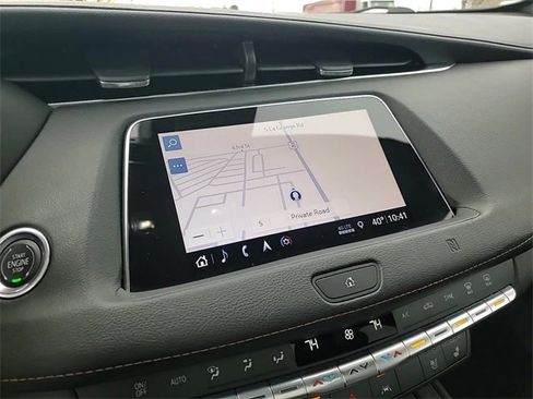 Used 2019 Cadillac XT4 Sport image 18