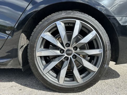 Used 2021 Audi A4 2.0T Premium w/ Convenience Package AWD/4WD image 19