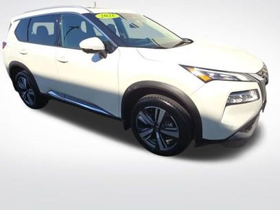 Used 2021 Nissan Rogue SL w/ Premium Package