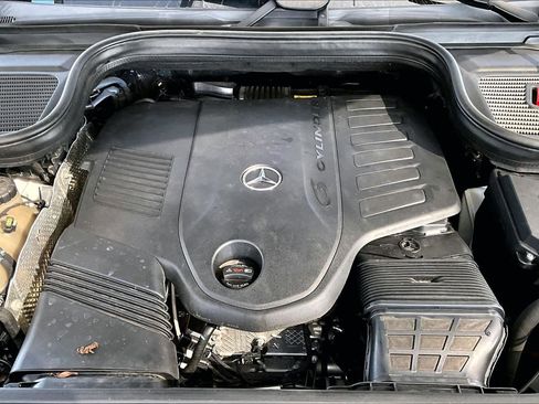 Used 2022 Mercedes-Benz GLE 450 4MATIC image 32