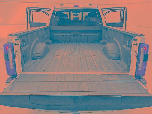 Certified 2025 Ford F350 Lariat w/ Lariat Ultimate Package AWD/4WD image 19