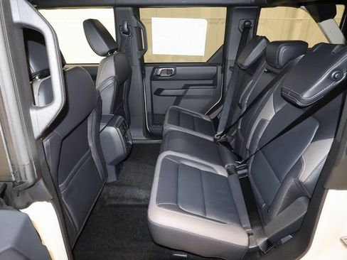 New 2025 Ford Bronco Outer Banks image 12