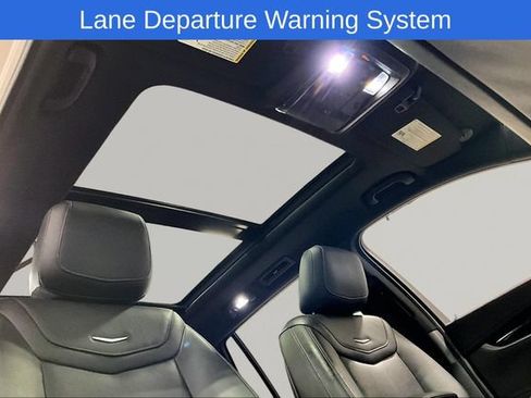 Used 2021 Cadillac XT6 Premium Luxury FWD image 27