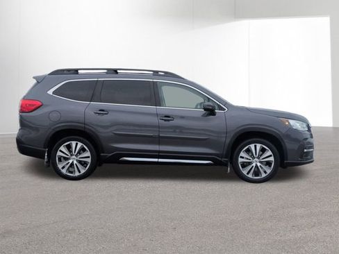 Used 2019 Subaru Ascent Limited image 4