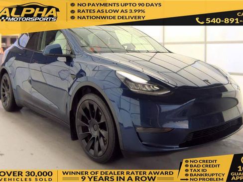 Used 2021 Tesla Model Y Long Range AWD/4WD image 1