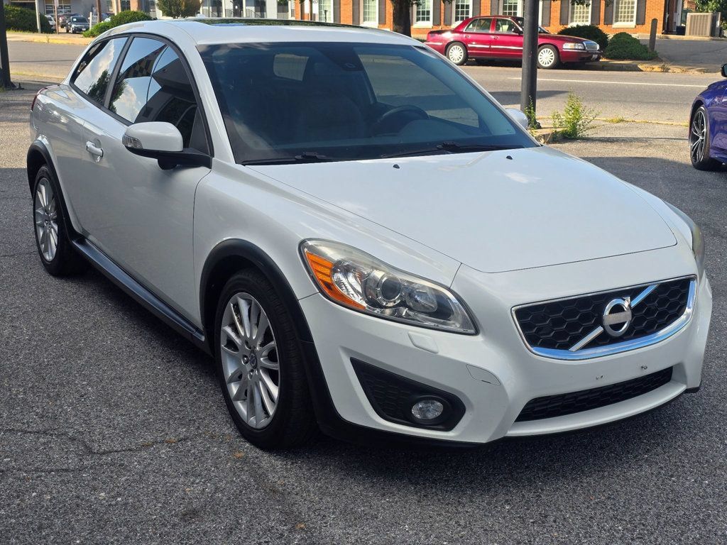 Used 2012 Volvo C30 T5 FWD image 3