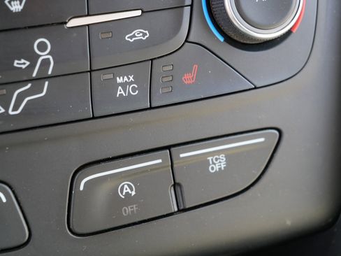 Used 2017 Ford Escape SE AWD/4WD image 30