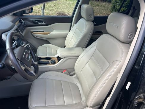 Used 2017 GMC Acadia Denali w/ LPO, Cargo Package image 30