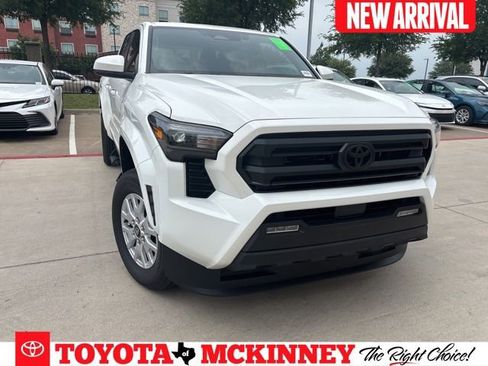 Certified 2026 Toyota Tacoma SR5 AWD/4WD image 1