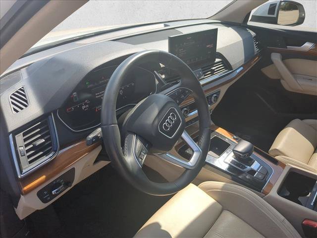 Used 2021 Audi Q5 2.0T Premium Plus w/ Premium Plus Package AWD/4WD image 10