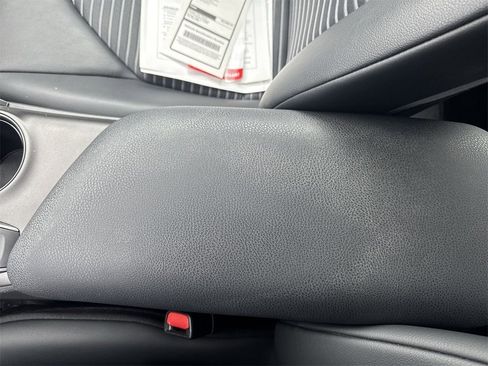 Used 2024 Toyota Camry SE image 24