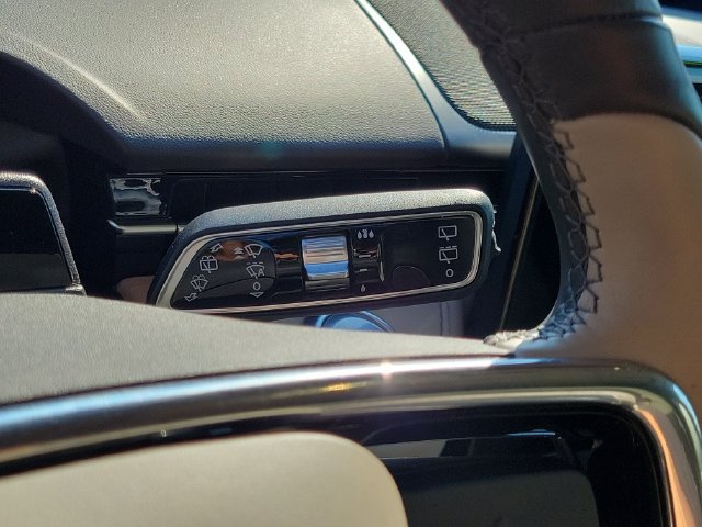 Used 2025 Lincoln Nautilus Reserve AWD/4WD image 15