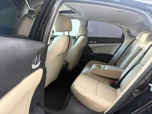 Used 2017 Honda Civic EX image 18