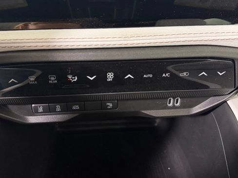 New 2026 Jeep Cherokee Limited AWD/4WD image 22