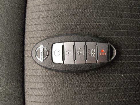 Used 2024 Nissan Altima 2.5 SV image 32