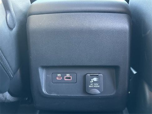 Used 2022 Nissan Frontier PRO-4X w/ Pro-4X Premium Package image 30