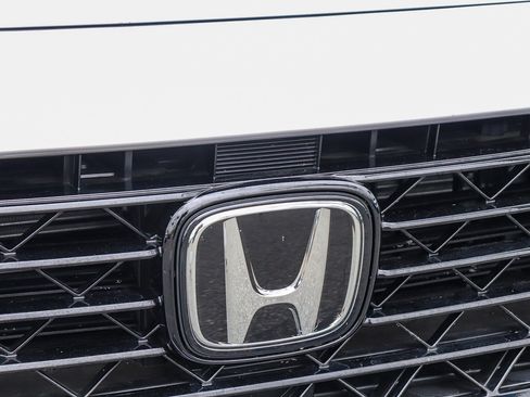 Certified 2024 Honda Accord Sport image 4