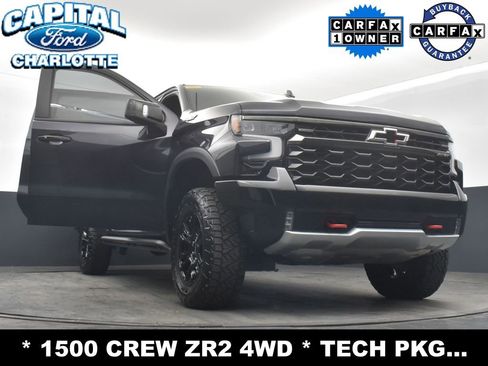 Used 2022 Chevrolet Silverado 1500 ZR2 w/ Technology Package image 34