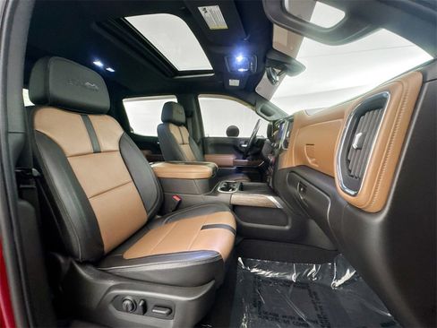 Used 2021 Chevrolet Silverado 1500 High Country w/ Technology Package image 28