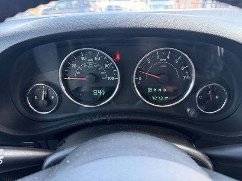 Used 2017 Jeep Wrangler Unlimited Rubicon w/ Connectivity Group AWD/4WD image 20