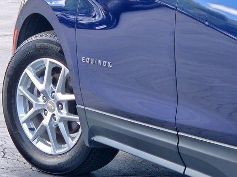 Certified 2022 Chevrolet Equinox LT FWD image 16