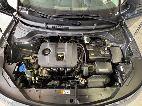 Used 2025 Kia Soul LX w/ LX Technology Package image 35