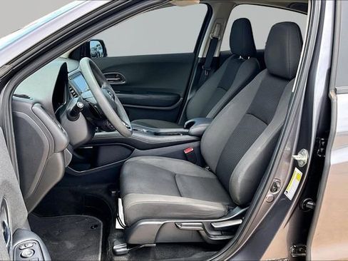 Used 2019 Honda HR-V EX image 27
