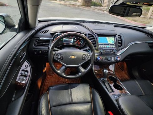 Used 2014 Chevrolet Impala LTZ image 19