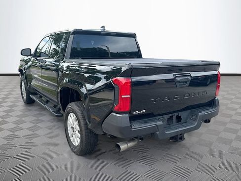 Used 2025 Toyota Tacoma SR AWD/4WD image 8