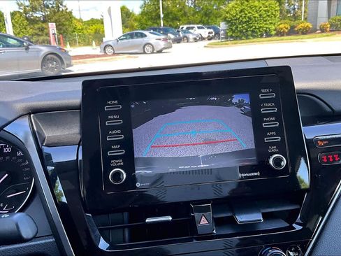 Used 2024 Toyota Camry SE FWD image 26