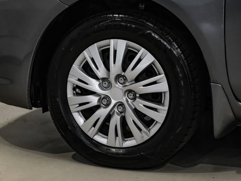 Used 2019 Nissan Versa S Plus FWD image 50