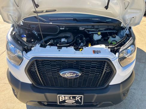 New 2025 Ford Transit 250 148 Medium Roof image 20