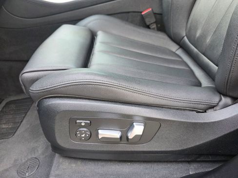 Used 2019 BMW X5 xDrive40i w/ Convenience Package AWD/4WD image 27