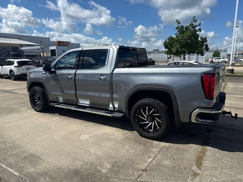 Used 2019 GMC Sierra 1500 SLT RWD image 4