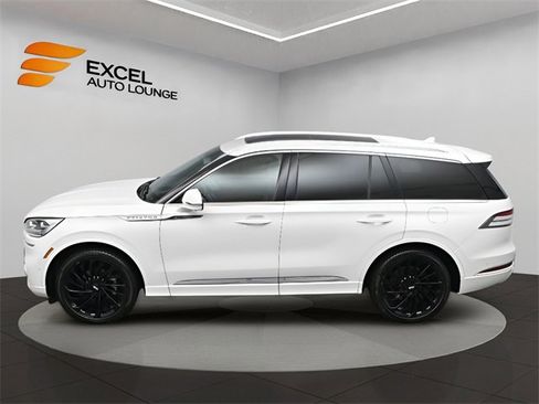 Used 2021 Lincoln Aviator Reserve w/ Equipment Group 210A image 58