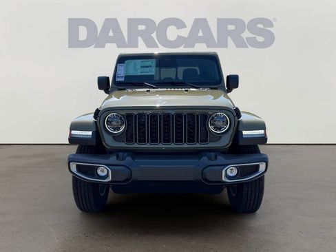 New 2026 Jeep Gladiator Sport AWD/4WD image 2