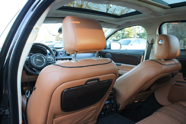 Used 2012 Jaguar XJ L RWD image 30