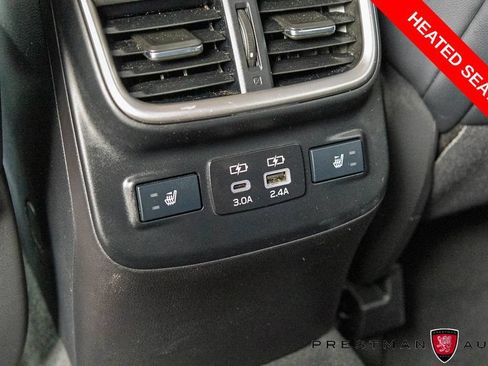 Used 2024 Subaru Outback Limited AWD/4WD image 8