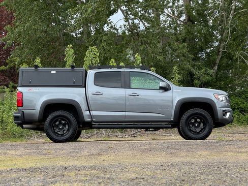 Used 2018 Chevrolet Colorado Z71 AWD/4WD image 8