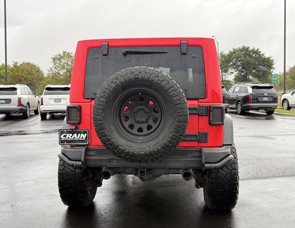 Used 2013 Jeep Wrangler Unlimited Sahara AWD/4WD image 6