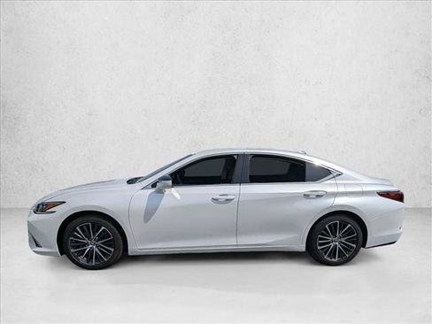 Used 2024 Lexus ES 350 w/ Premium Package image 9