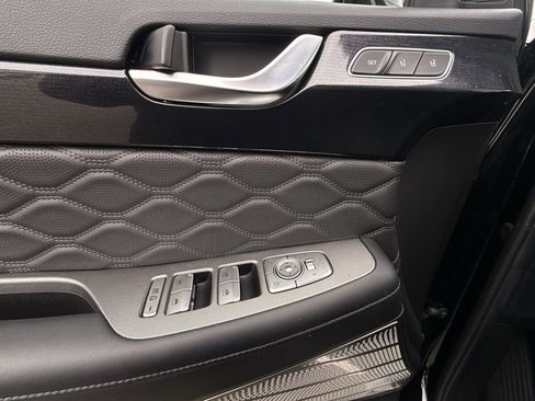 Used 2021 Hyundai Palisade Calligraphy image 15