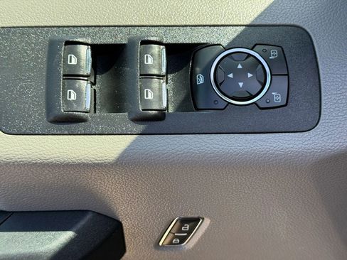 Used 2018 Ford F150 XL w/ Equipment Group 101A Mid RWD image 15