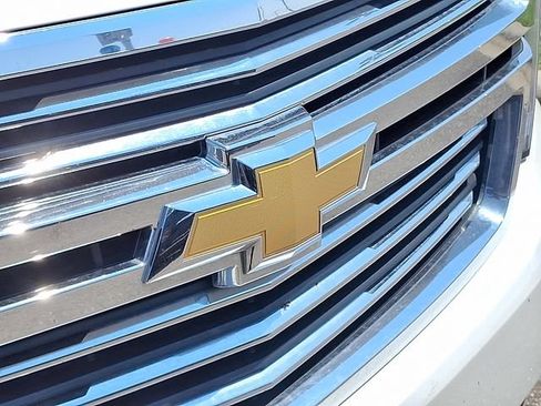 Used 2017 Chevrolet Tahoe Premier AWD/4WD image 29